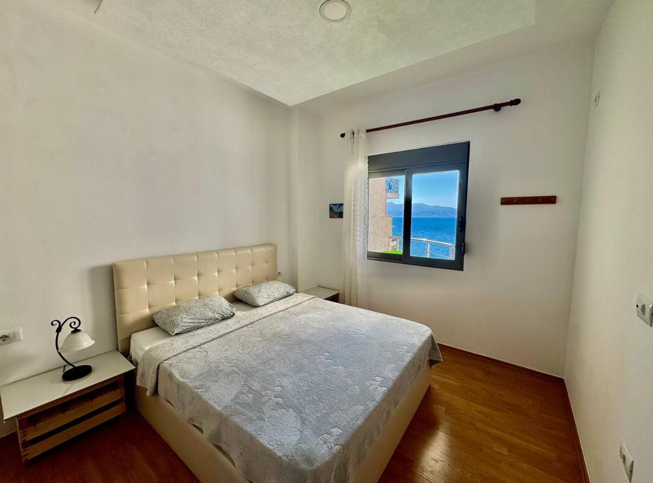 4 Seasons Sea View Apartament Saranda